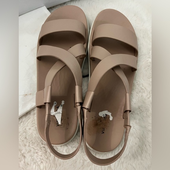 Via Spiga Kalia Strappy Sandals - Picture 4 of 10